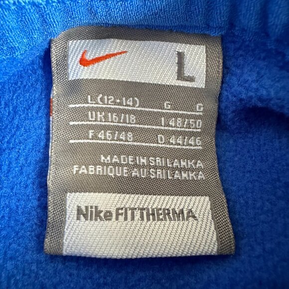 LIKE NEW Nike Fit Therma Pullover Hoodie - Picture 3 of 8